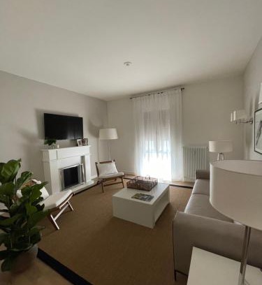 Vittorio Veneto Apartment | Highly Rated Magnifica Vittorio Veneto for Family Getaways