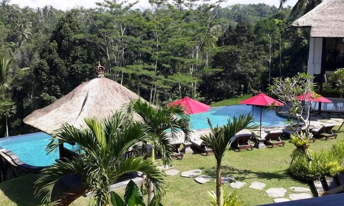 Keliki Villa | Exquisite 7BR Villa in Ubud with Private Pool & Kitchen