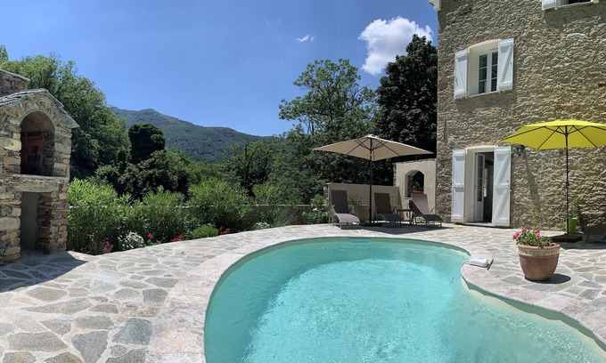 Valle-d'Alesani House | Renovated Dry-Stone Residence with Pool and Ocean Views