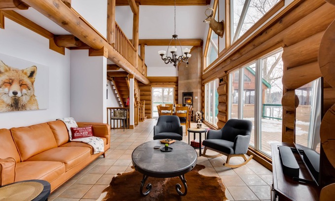 Lac-Simon Ski Chalet | Scenic Log Cabin Retreat with Pool and Waterfront Access