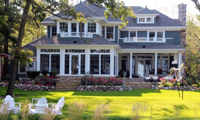Oconomowoc Lake House | Unforgettable Oconomowoc Lake Home with Spa & Pool