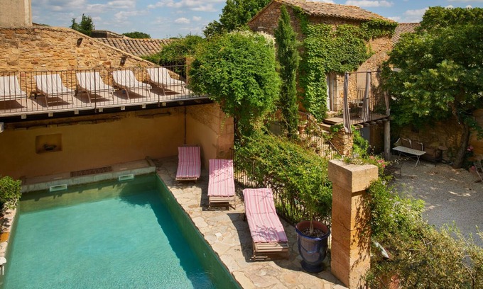 Aigaliers House | Inviting Provencal House with Ocean View and Private Pool