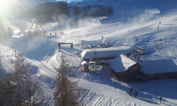 Le Corbier Apartment | Elevated Ski-In/Ski-Out Experience with Scenic Slopes