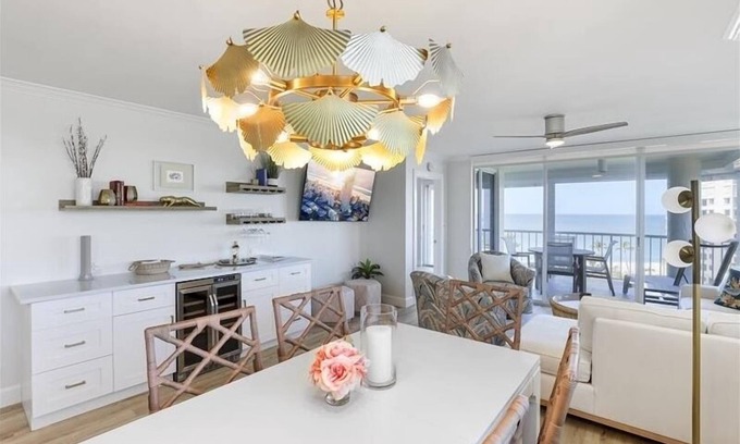 Park Shore Condo | Breathtaking Gulf Views & Pool Access - Guest Rated 10/10