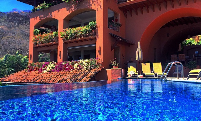 Ixtapa - Zihuatanejo Condo | Stunning Oceanfront Retreat with Breathtaking Views