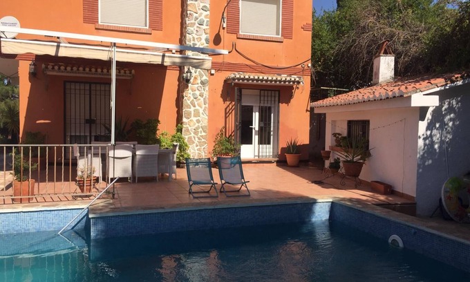 Huetor Vega House | Elegant Villa with Pool, Near Granada and Sierra Nevada