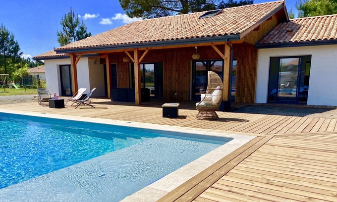 Escource Villa | Magnificent villa with heated pool