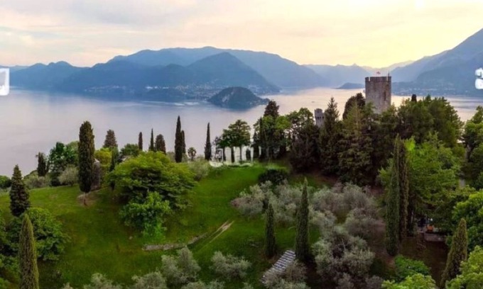Varenna Villa | Beautiful Villa with Gardens and Lake Views, Pet Friendly