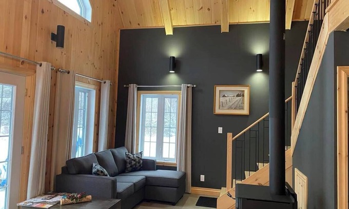 Mauricie Ski Chalet | Enchanting Chalet in Mauricie - Perfect for Families