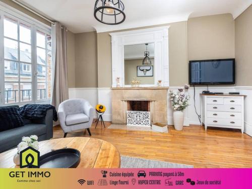 Centre Ville Apartment | Prime 3-Bedroom Retreat in Central Location - Pet Friendly