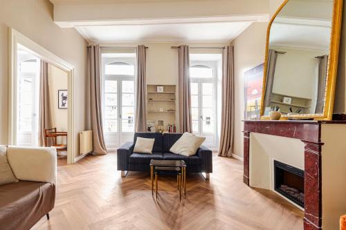 Bagneres-de-Bigorre Apartment | Stylish Renovated Apartment: 4-Star Stay for Families & Pets
