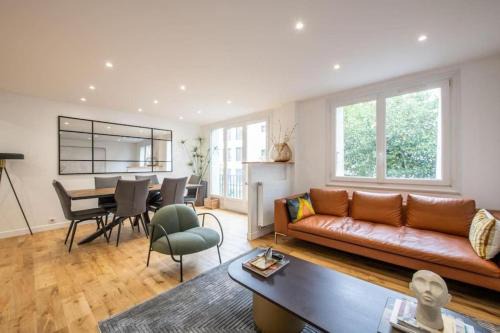 5th Arrondissement Apartment | Elegant Apartment in the Heart of Paris' 5th Arrondissement