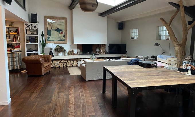 Montreuil House | Delightful Loft with Outdoor Space Near Paris Attractions