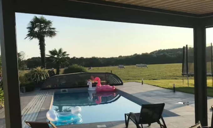 Saint-Reverend Villa | Idyllic Country House with Pool, Steps from the Ocean