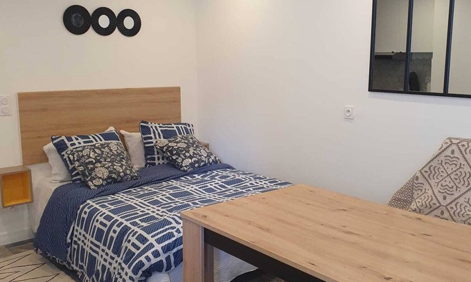 Aulnay-sous-Bois Apartment | Modern Studio Near CDG/Paris with Kitchen & Family Amenities