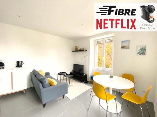 Belfort Apartment | Modern & Bright T2 with Fiber, Rated 9.3/10 and Family-Friendly