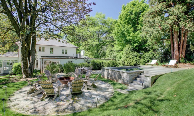 Barracks Rugby House | Magnolia Hill: Pet-Friendly Retreat with Private Pool