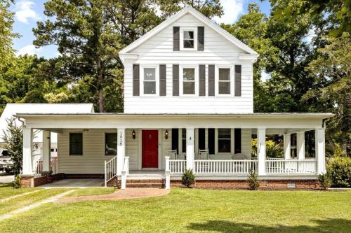 New Bern House | Magnolia Manor