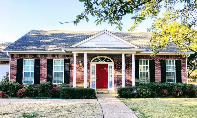 Landon Branch House | Discover Magnolia Market: Family & Pet-Friendly Retreat