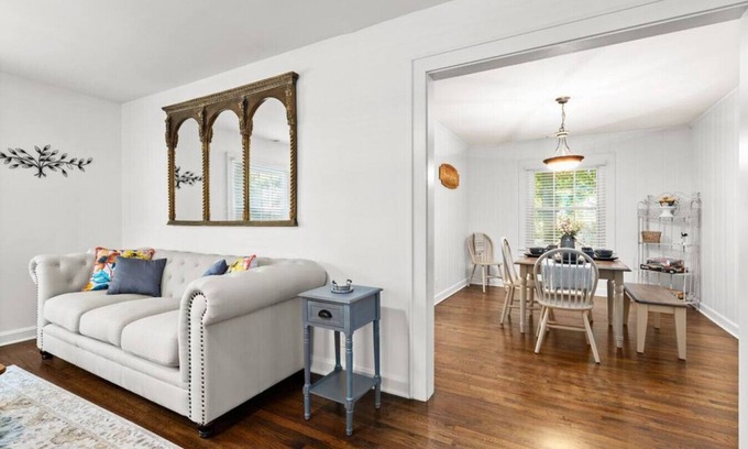 Kennesaw House | Magnolia on Main: Pet-Friendly Farmhouse with Spa & Breakfast