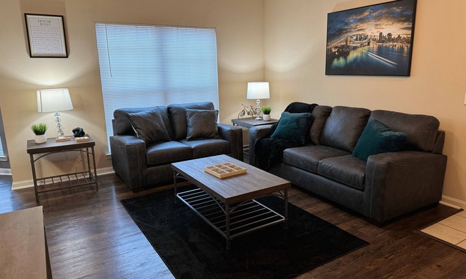 Tupelo Apartment | Magnolia Serenity: 2BR Retreat with Pool and Gym Access