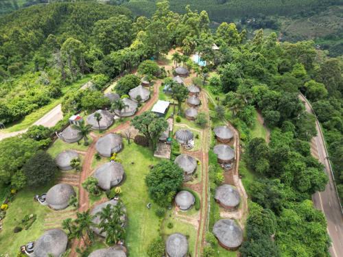 Tzaneen Cabin | Discover Magoebaskloof Mountain Lodge: Pool & Spa Retreat