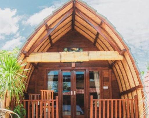 Goris House | Oceanfront Serenity at Maha Nusa Menjangan - Rated 9/10