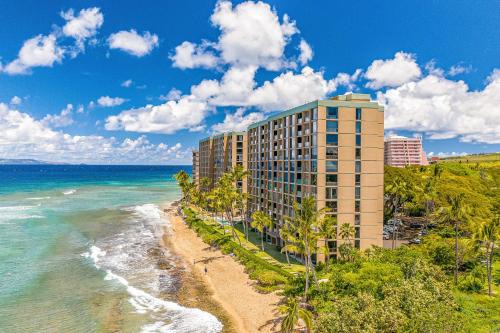 Honokowai Apartment | Family-Friendly Mahana at Kaanapali with Pool & Hot Tub