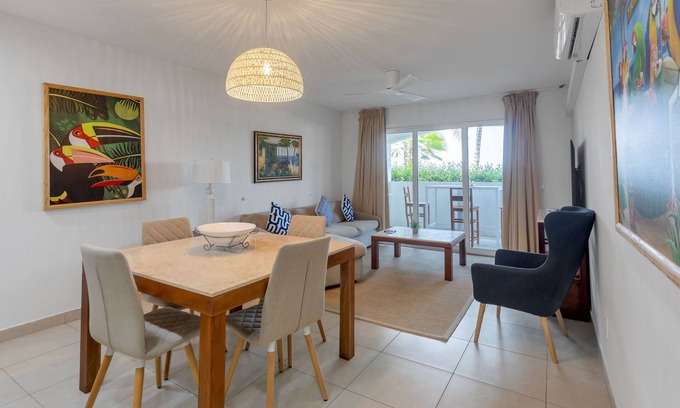 Maho Condo | Pet-Friendly Caribbean Oasis at Sunset Beach with Spa