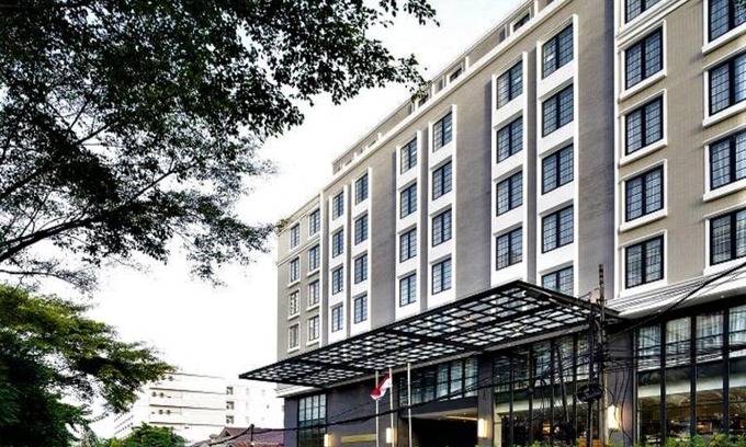 Kebon Kacang Hotel | Maia Hotel Jakarta: 4-Star Stay with Ocean Views & Pool