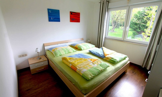 Alt Gaarz Apartment | Cozy Maiglöckchenweg Wg. 1 Steps from Salzhaff Beach