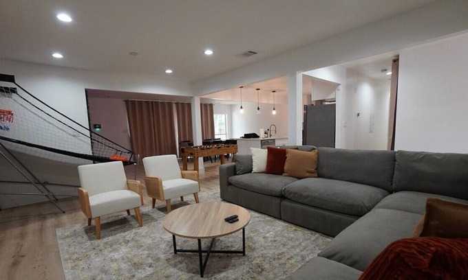 Bryker Woods House | Main House · Downtown ATX Retreat Arcade Perfect Location!