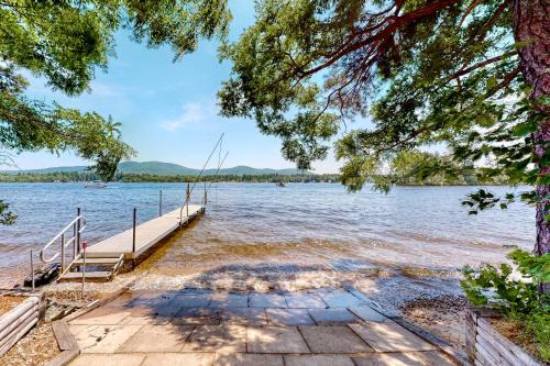 The Bays House | Seaside Escape at Main House with Private Beach Access