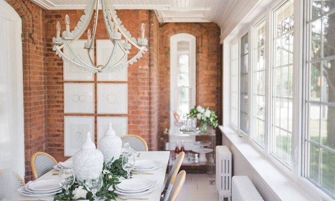 Kingsville House | Discover Main and Leslie: Iconic Girls Getaway in Kingsville