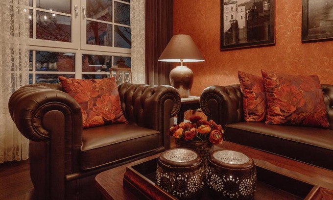 City Centre Apartment | Highly Rated Main Street Apartments with Family Amenities