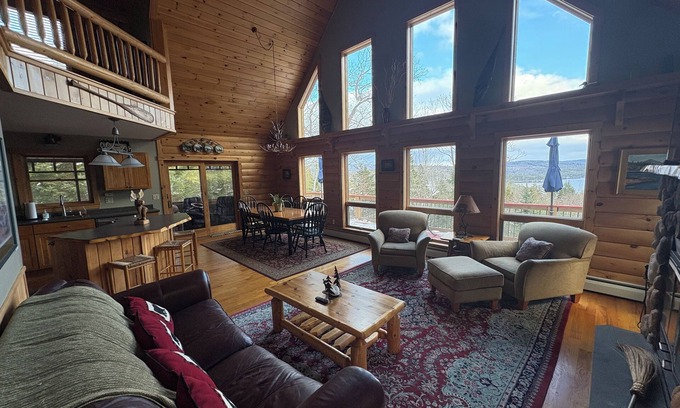 Bryant Pond Ski Chalet | Maine Peaks & Lakeside Properties