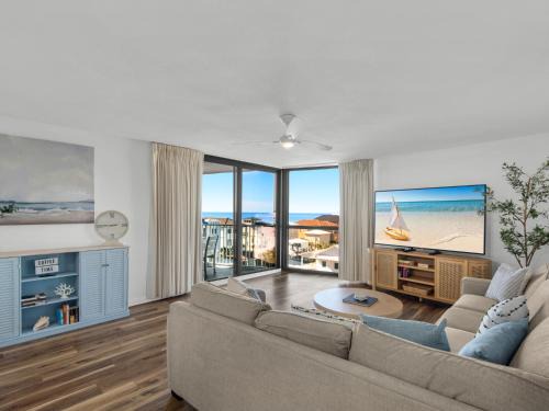 Miramar Beach Apartment | Mainsail Condominium 461 by Newman-Dailey