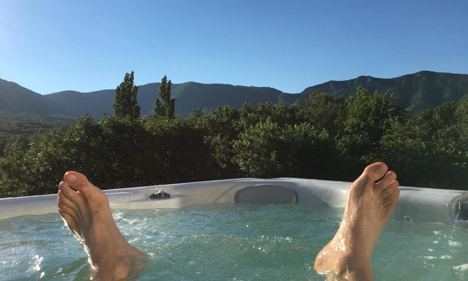 Roche-Saint-Secret House | Experience Maison Drôme Provençale with Spa & Hot Tub