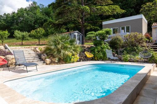 Sainte-Colombe-en-Bruilhois House | Serene Maison de Campagne with Pool and Ocean Views