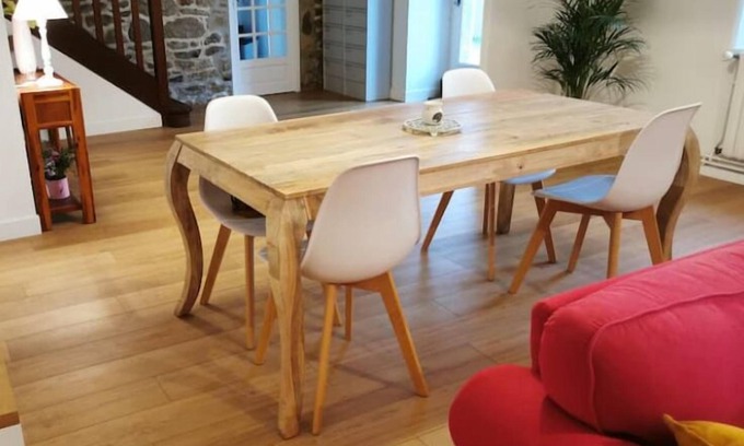 Lampaul-Plouarzel House | Cozy Retreat Near the Beach with Child-Friendly Amenities