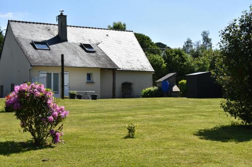 Lennon House | Guest Rated 10/10: MAISON à la campagne in Lennon