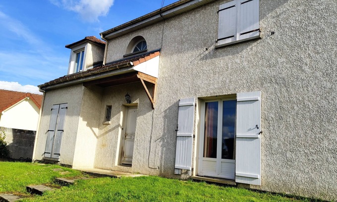 Compiègne House | Family-Friendly Stay Near Paris for the Olympic Games