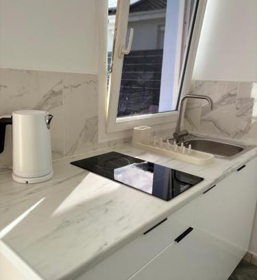 Mantes-la-Jolie House | Bright Maison Lumineuse in Mantes la Jolie for Families
