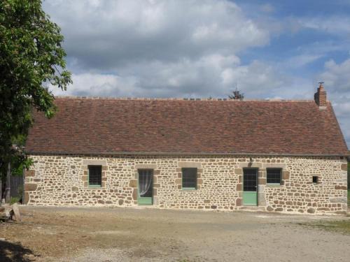 La Baroche-sous-Luce House | Family-Friendly Gîte La Baroche-sous-Lucé, Rated 9/10