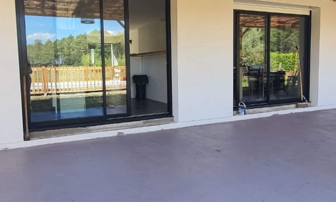 Escource Villa | Relaxing Maison with Pool and Garden Near Contis Beaches