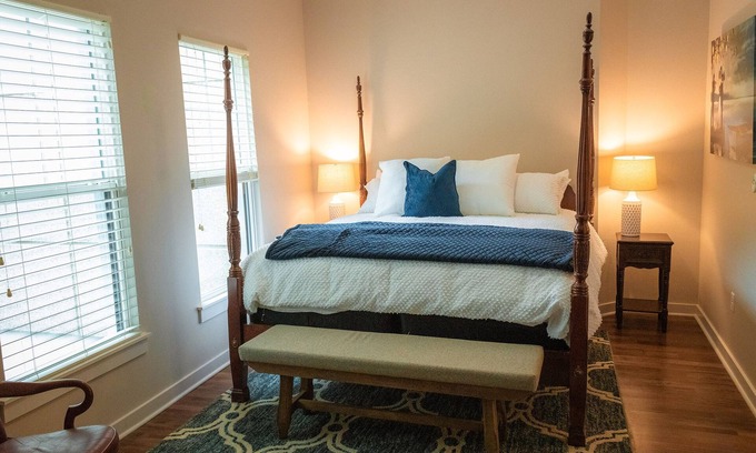 Hot Springs Condo | Experience Elegance at Maison 226 Ella Fitzgerald Suite