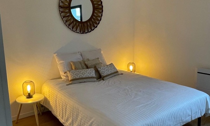 Ambares-et-Lagrave House | Cozy Maison with Garden Near Bordeaux, Ideal for Families