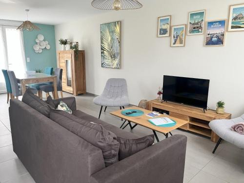Bayeux House | Book Your Stay at Maison for Families in Bayeux, 9.7 Rating