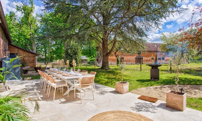 Dozule House | Indulgent Maison Adeli: Relaxing Hot Tub & Fun Activities