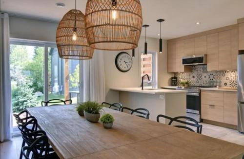 Mont-Tremblant House | Family-Friendly Getaway at Maison Airoldi 114, 4-Star Gem